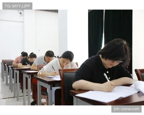 外物入场判罚规则详解：裁判如何判断影响比赛有效性