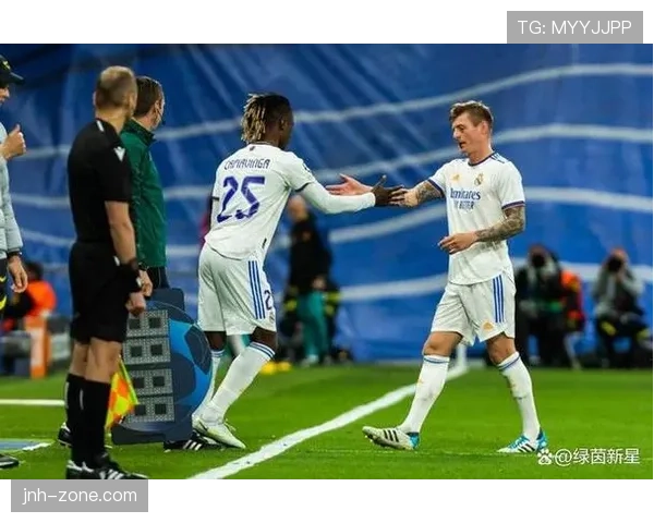 巴尔韦德接棒莫德里奇、克罗斯：中场代际交接解析